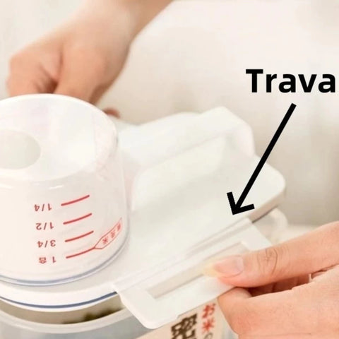 2 ou 3 un Pote Hermético 2L Com Copo Medidor Plástico para Produtos de Limpeza ou Mantimentos